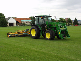 Trávník | WebJET CMS